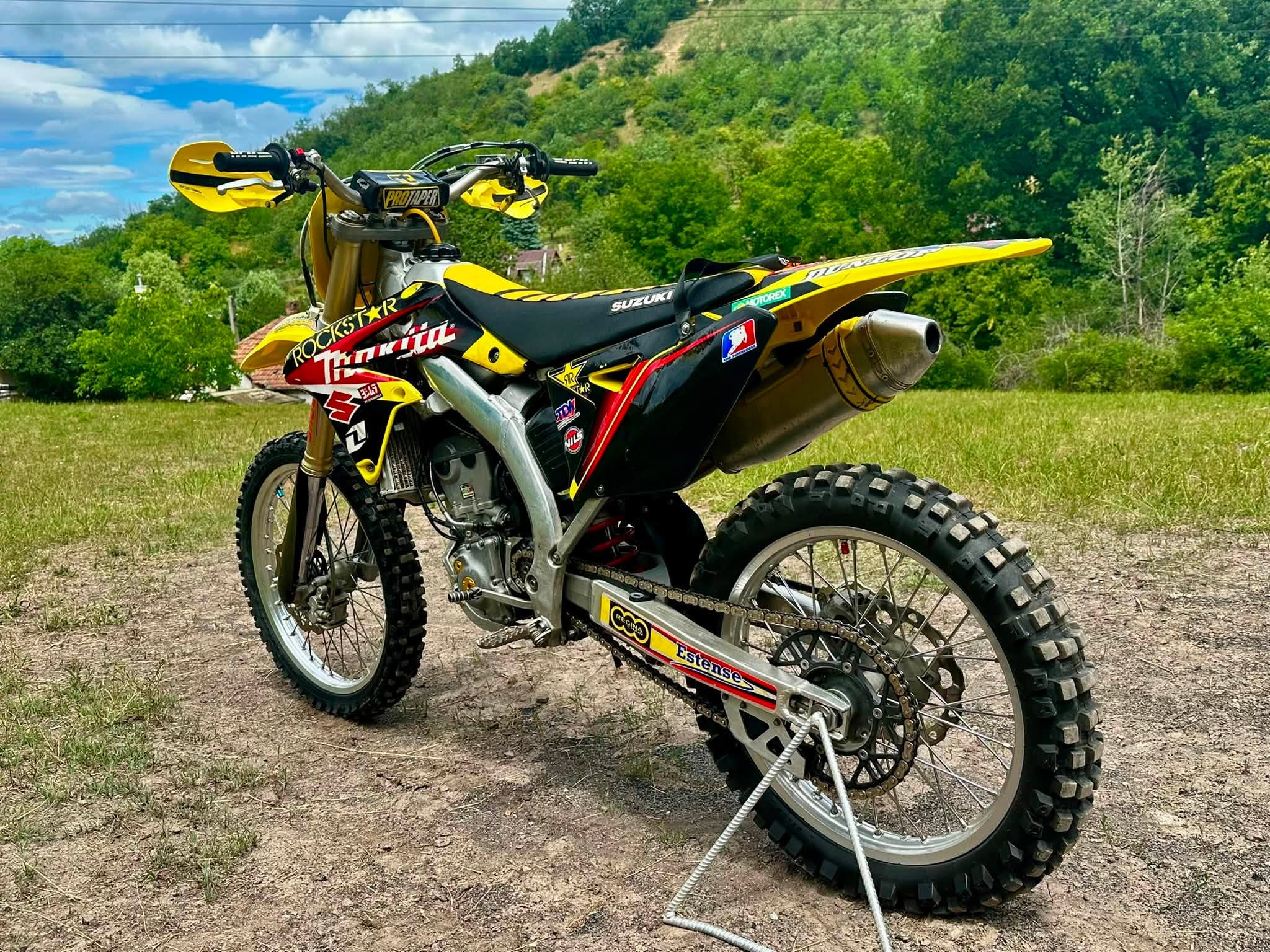 ELADÓ Suzuki RM-Z 250 2014 – Injektoros, megkímélt, azonnal motorozható! — photo 3