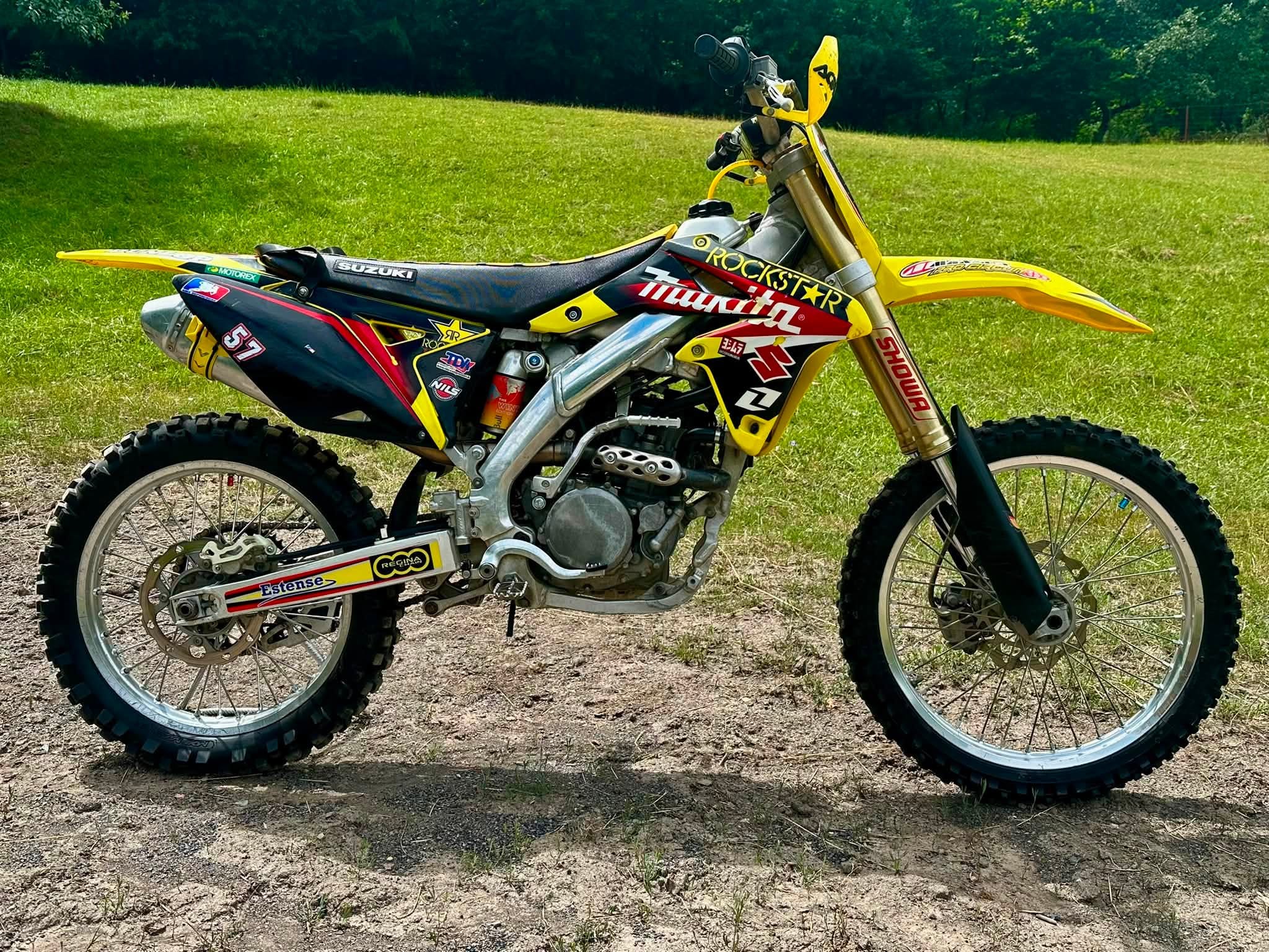ELADÓ Suzuki RM-Z 250 2014 – Injektoros, megkímélt, azonnal motorozható! — photo 2