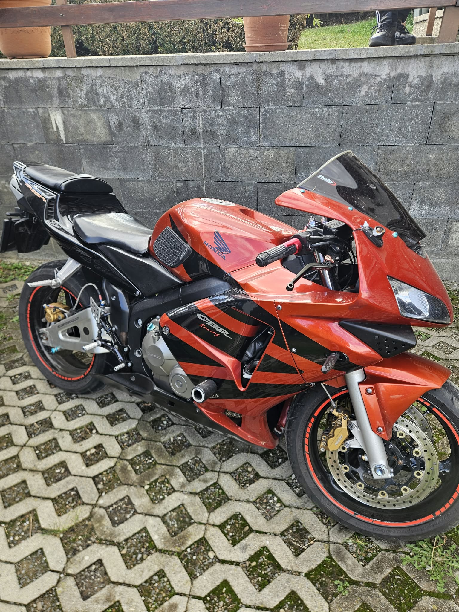 Продам Honda CBR 600 RR PC37 – 2004 рік, 84 кВт — фото 4