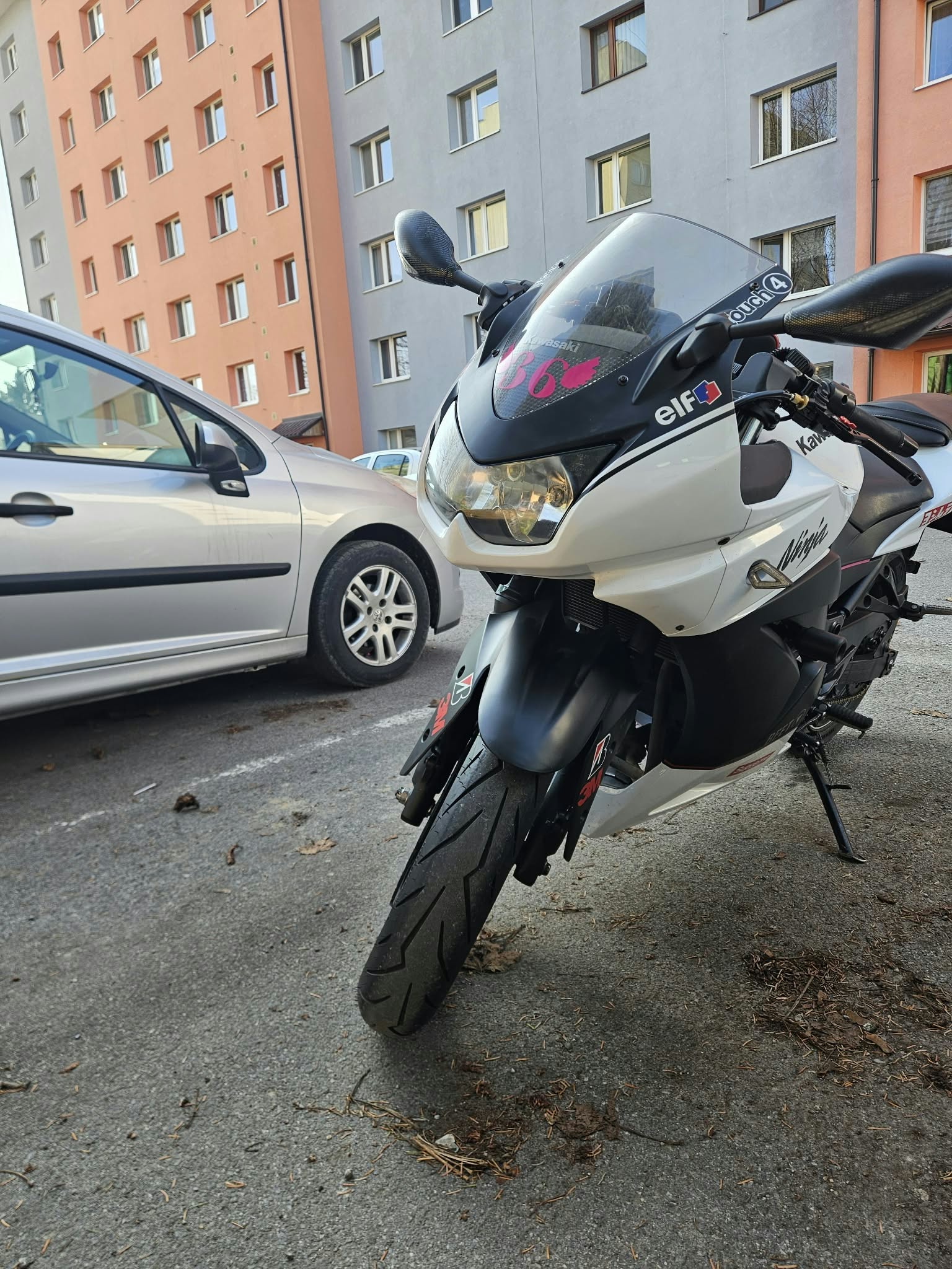 Продам Kawasaki Ninja 250R Продам Kawasaki Ninja 250R — фото 3