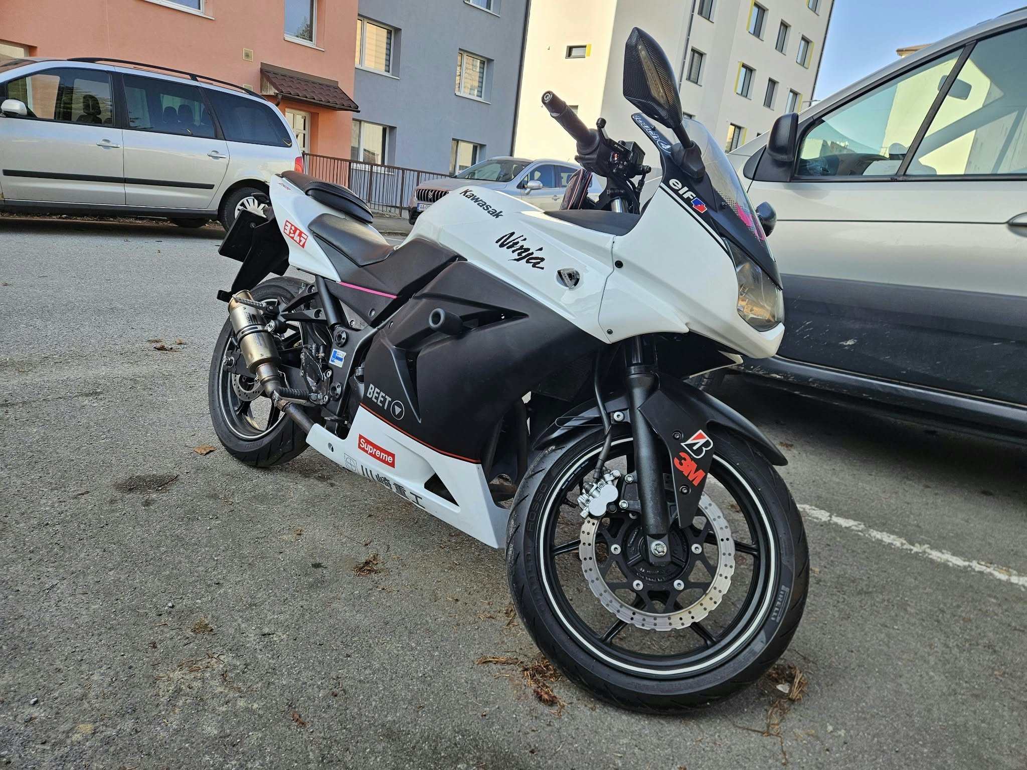 Продам Kawasaki Ninja 250R Продам Kawasaki Ninja 250R — фото 2